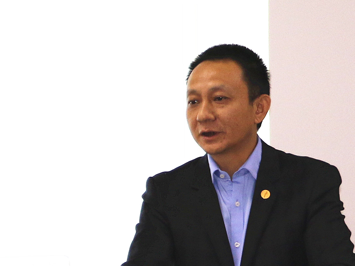 湖畔公學，精英教育