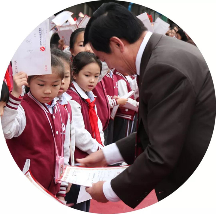 只有奮斗，才能擁有更加美好的人生——我校開(kāi)學(xué)典禮校長(zhǎng)致辭振奮人心